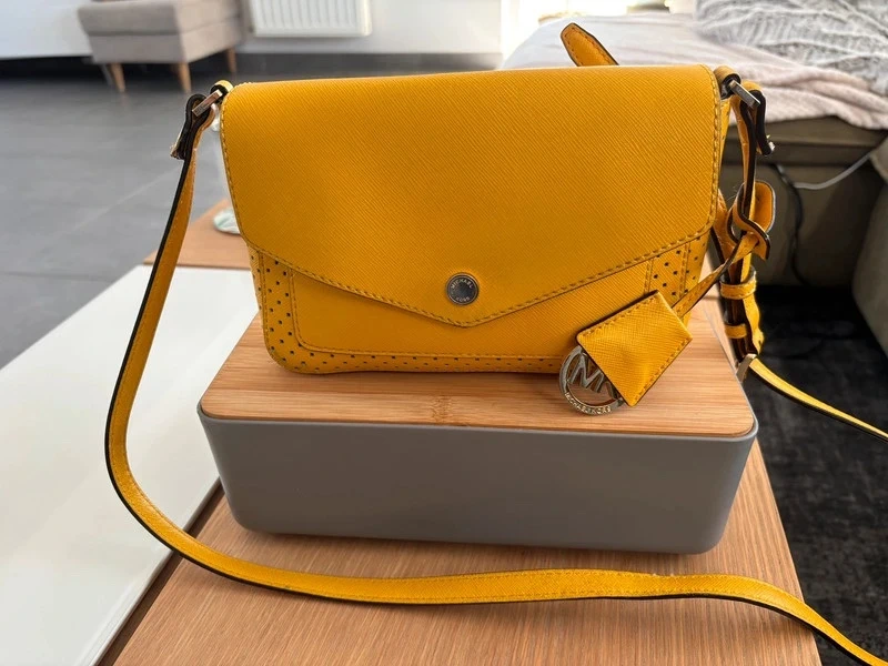 Sac Michael Kors jaune
