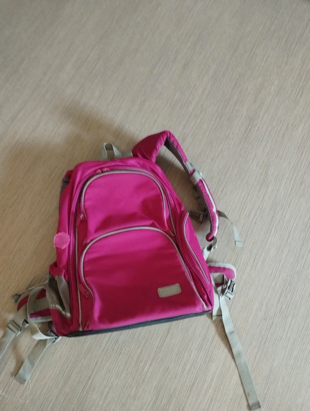 Magnifique sac rose multi poches Kite