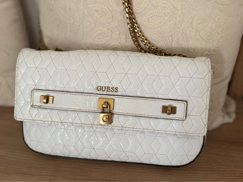 Sac Guess