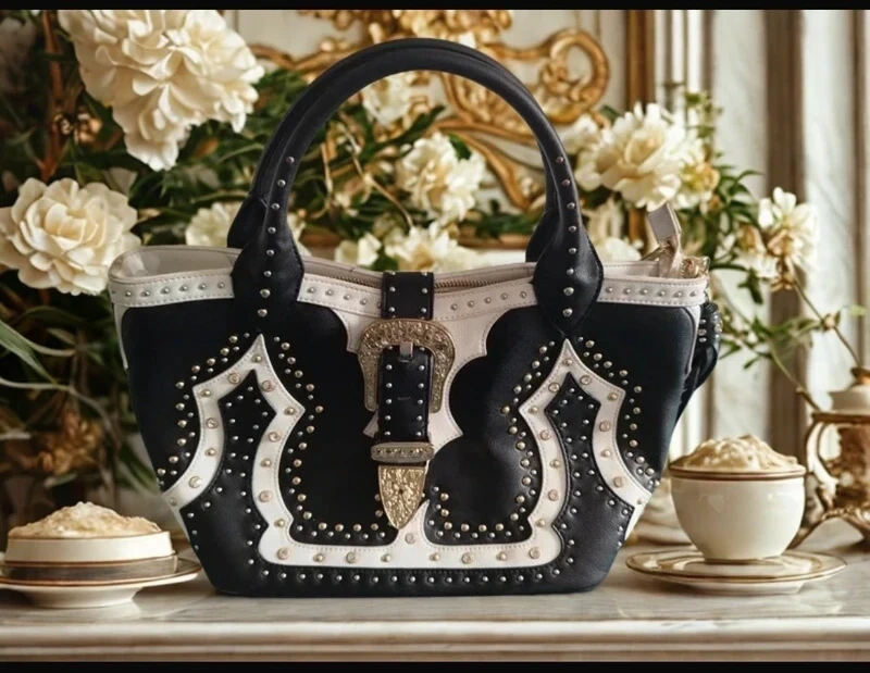 Superbe sac vintage Guess