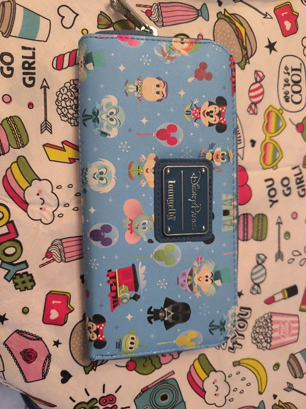 Loungefly portefeuille Disney Minnie mouse Mickey alice
