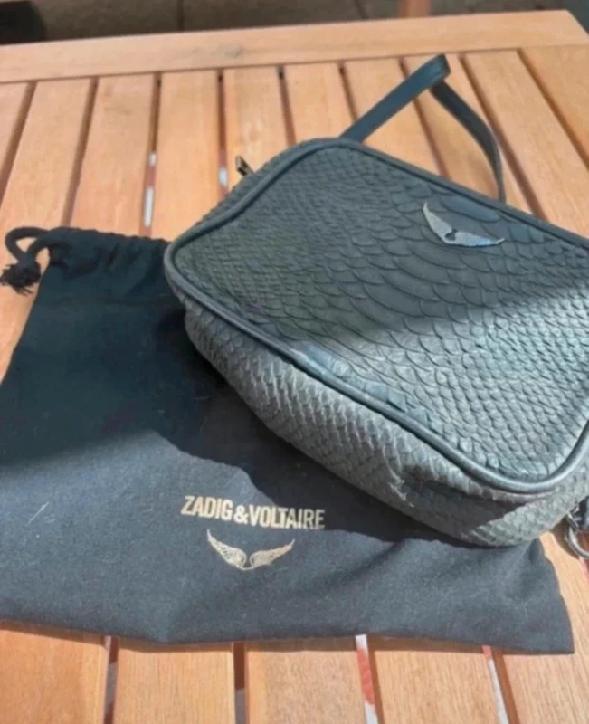 pochette rock zadig et voltaire